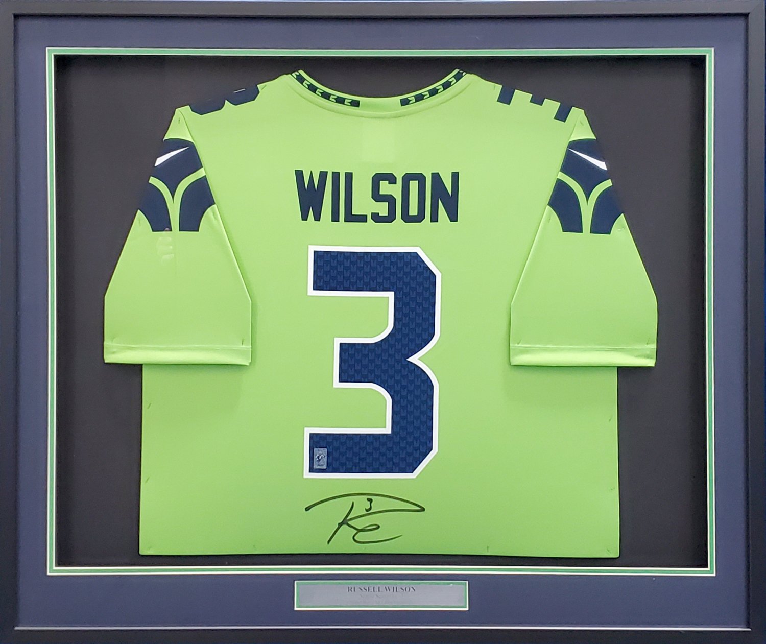 Russell Wilson Autographed Signed Seattle Seahawks Action Green Nike Framed  Jersey Rw Holo