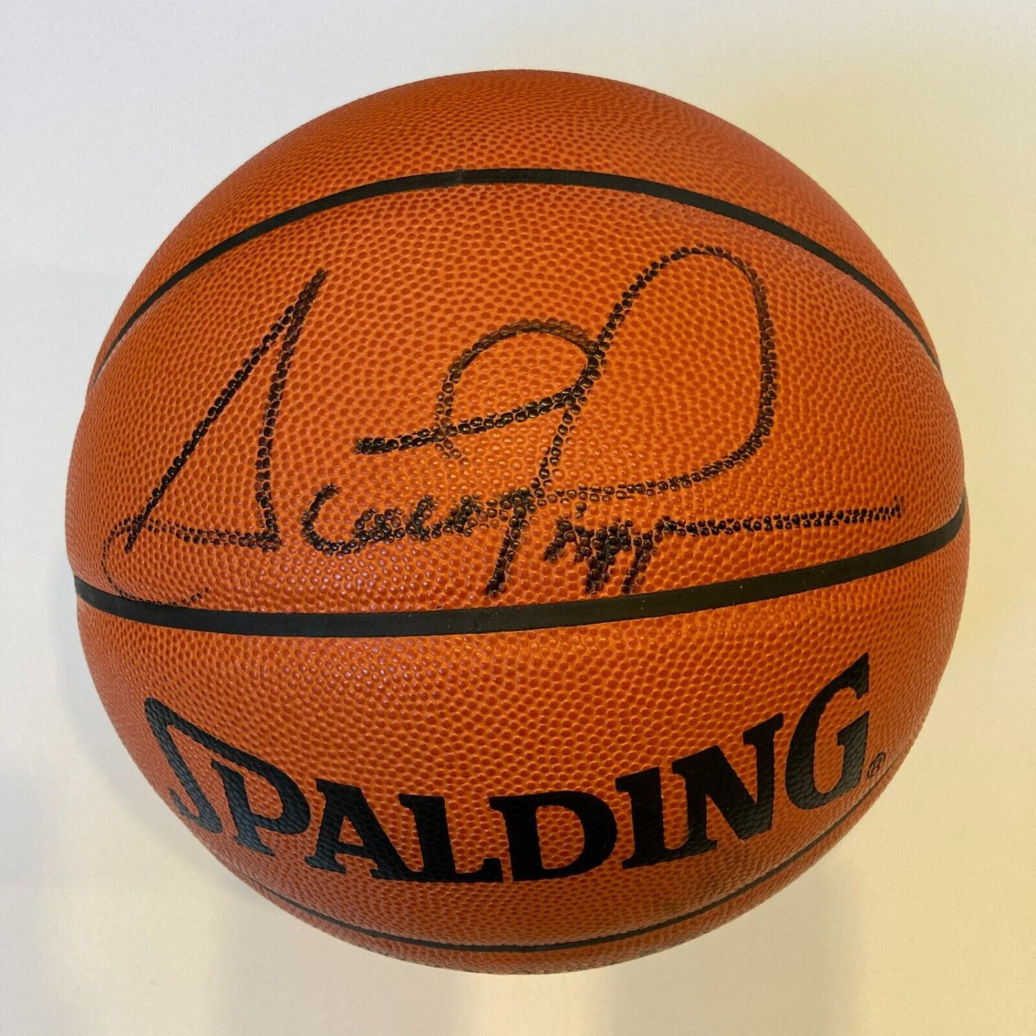Scottie Pippen NBA Original Autographed Jerseys for sale