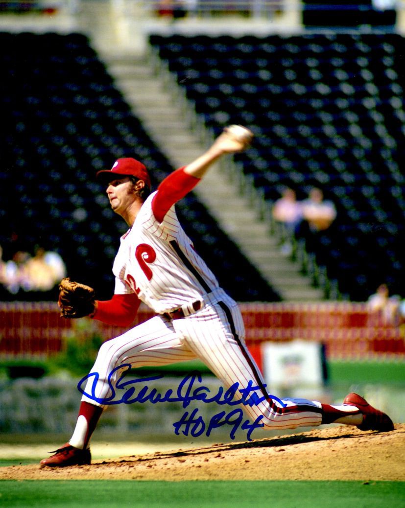 Framed Philadelphia Phillies Steve Carlton Autographed Signed