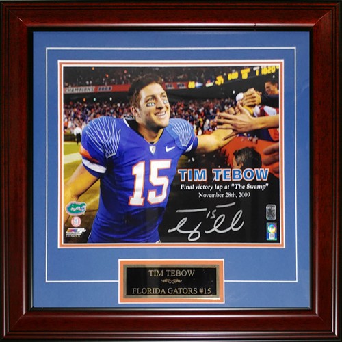 Tim Tebow Autographed Signed Florida Gators (Final Victory Lap) Deluxe ...