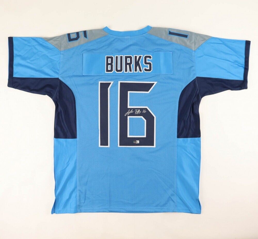 Treylon Burks Autographed Signed Tennessee Titans Jersey (Beckett) 2022 1St  Round Pick W.R.