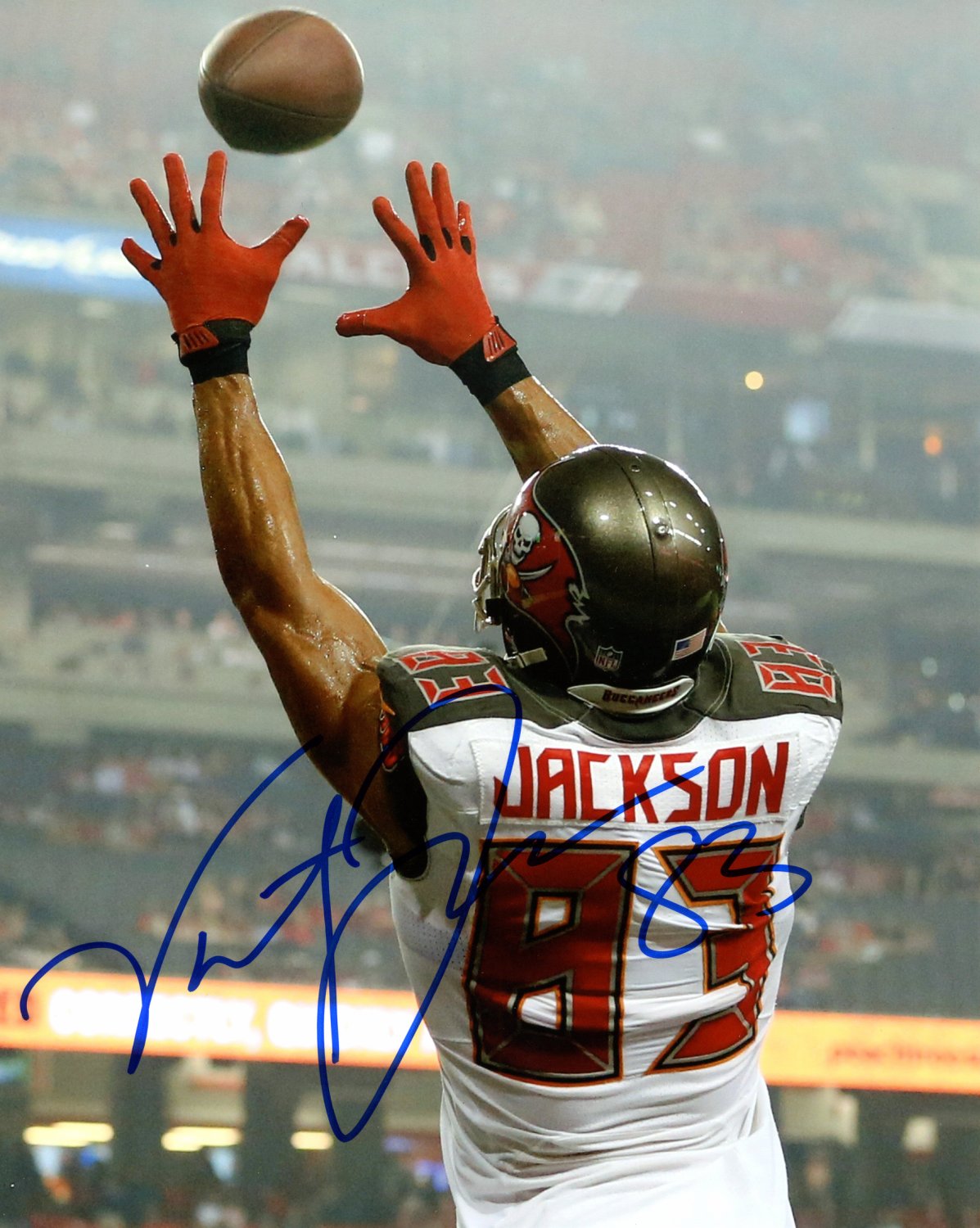 Vincent Jackson Tampa Bay Buccaneers Autographed Signed 8x10 Photo