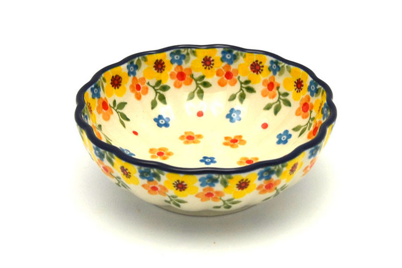 1 1/2"H x 4 1/2"W
 Polish Pottery Bowl - Shallow Scalloped - Small - Buttercup 023-2225a (1 1/2"H x 4 1/2"W
)