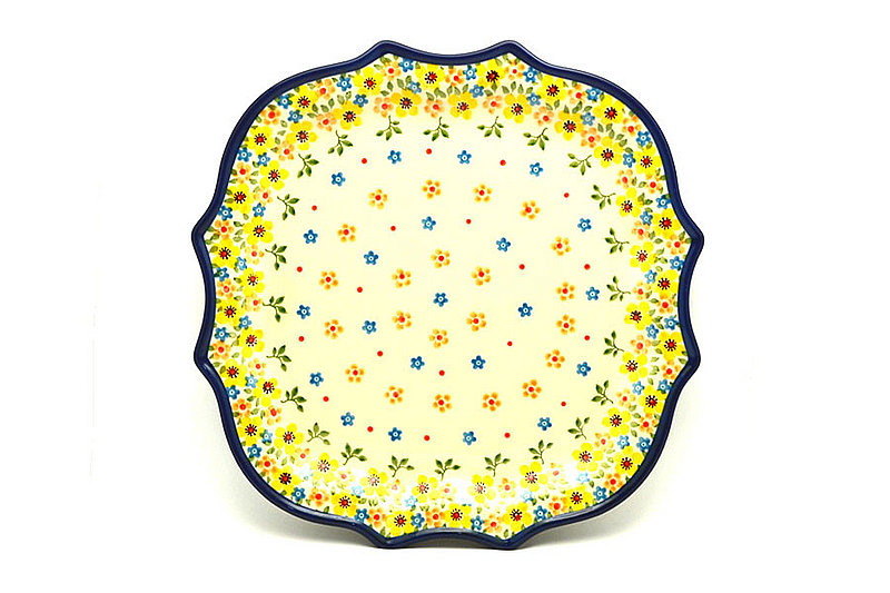 1"H x 10 1/2"W x 10 1/2"L
 Polish Pottery Plate - Serpentine Edge - Buttercup 507-2225a (1"H x 10 1/2"W x 10 1/2"L
)
