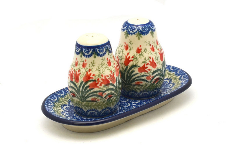 3 1/2"H x 4"W x 7"L
 Polish Pottery Salt & Pepper Set - Crimson Bells 131-1437a (3 1/2"H x 4"W x 7"L
)