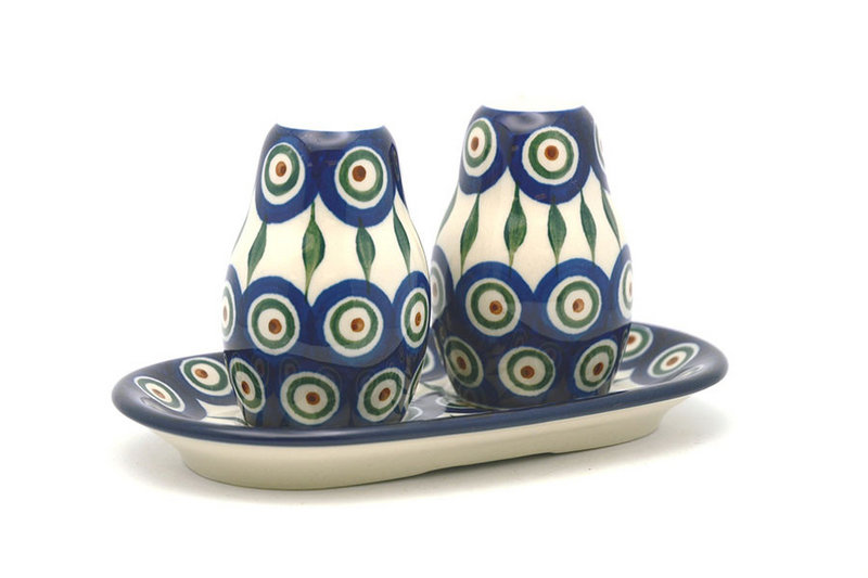3 1/2"H x 4"W x 7"L
 Polish Pottery Salt & Pepper Set - Peacock 131-054a (3 1/2"H x 4"W x 7"L
)