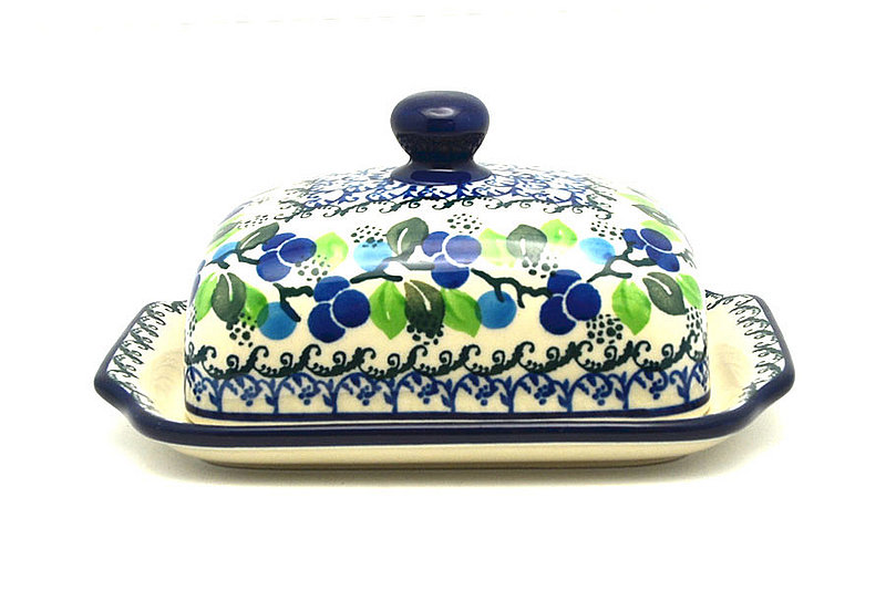3 1/2"H x 5 - 5 1/4"W x 6 3/4 - 7"L
 Polish Pottery Butter Dish - Blue Berries 295-1416a (3 1/2"H x 5 - 5 1/4"W x 6 3/4 - 7"L
)