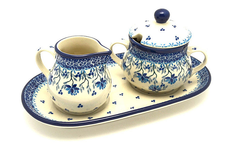 4 1/2"H x 5 1/4"W x 9"L
 Polish Pottery Cream & Sugar Set - Clover Field 422-2524a (4 1/2"H x 5 1/4"W x 9"L
)