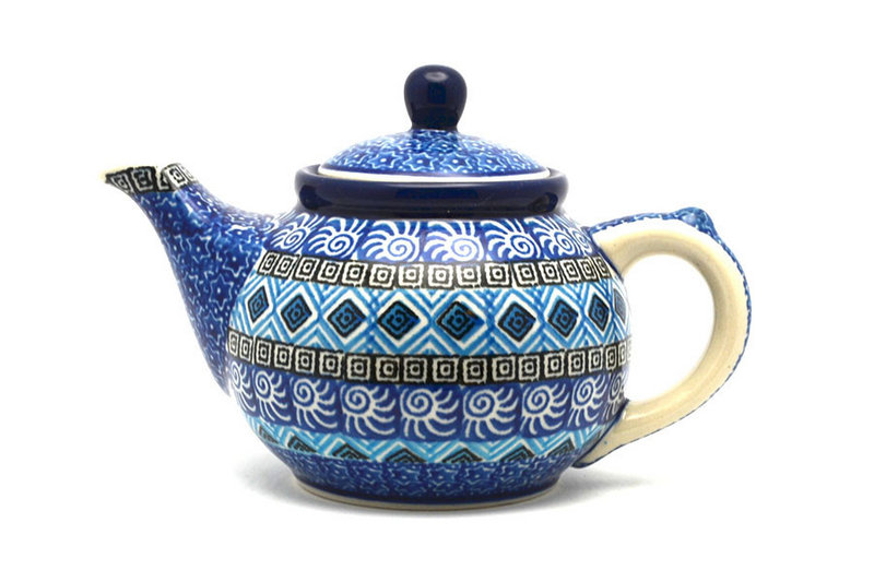 4 1/4"H x 4"W x 6 3/4"L, 14 oz. (filled to the rim)
 Polish Pottery Teapot - 14 oz. - Aztec Sky 120-1917a (4 1/4"H x 4"W x 6 3/4"L, 14 oz. (filled to the rim)
)