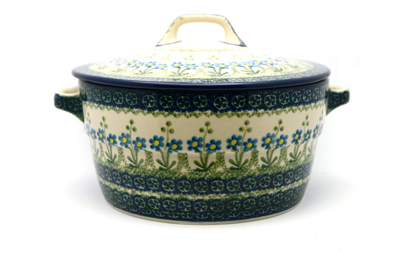 5 3/4"H x 8"W (9 3/4"W at the handles)
 Polish Pottery Baker - Round Covered Casserole - Blue Spring Daisy 278-614a (5 3/4"H x 8"W (9 3/4"W at the handles)
)