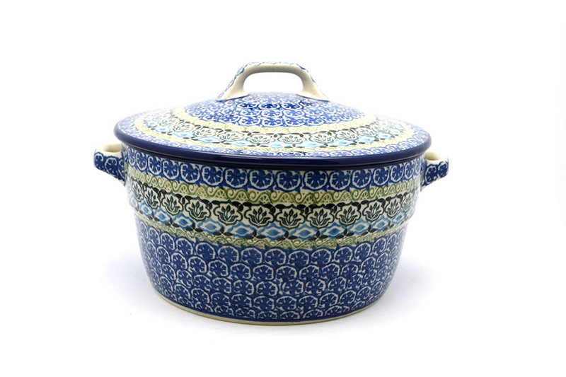 5 3/4"H x 8"W (9 3/4"W at the handles)
 Polish Pottery Baker - Round Covered Casserole - Tranquility 278-1858a (5 3/4"H x 8"W (9 3/4"W at the handles)
)