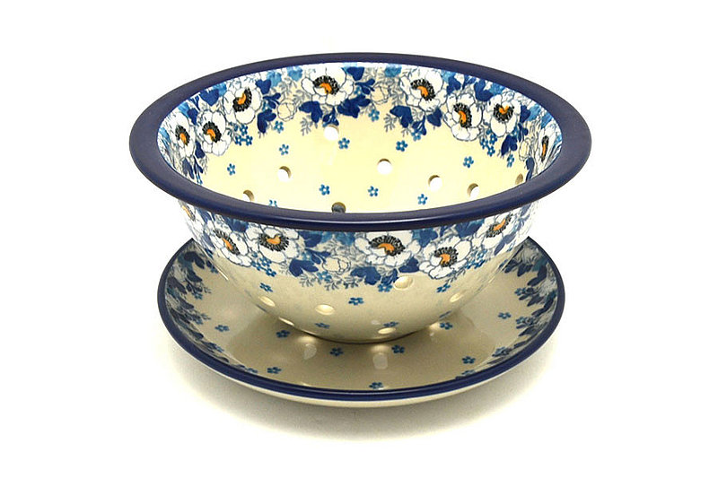 Polish Pottery Berry Bowl with Saucer - White Poppy