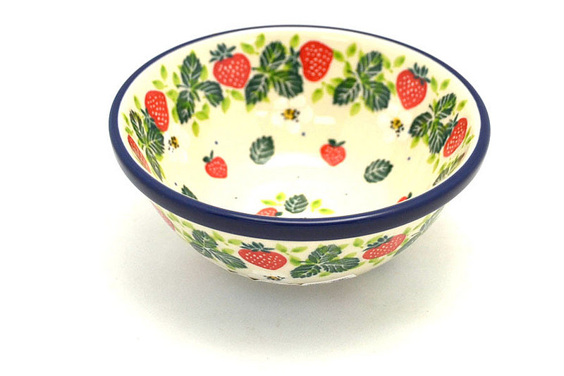 Ceramika Artystyczna Polish Pottery Dish - Deep Round Food Prep - Strawberry Field 556-2709a (Ceramika Artystyczna)