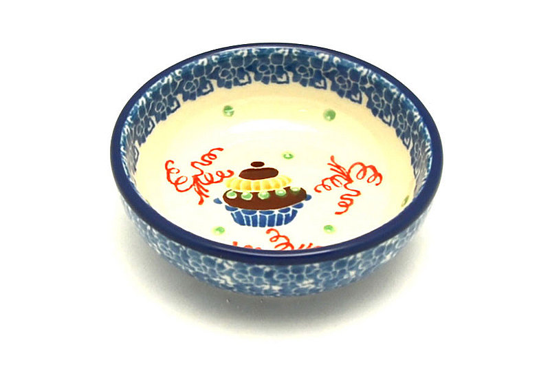 Ceramika Artystyczna Polish Pottery Dish - Round Food Prep - Cupcake B88-1597a (Ceramika Artystyczna)