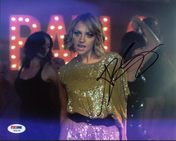 Abby Elliott Autographed Signed Saturday Night Live Authentic 8X10 Photo PSA/DNA 